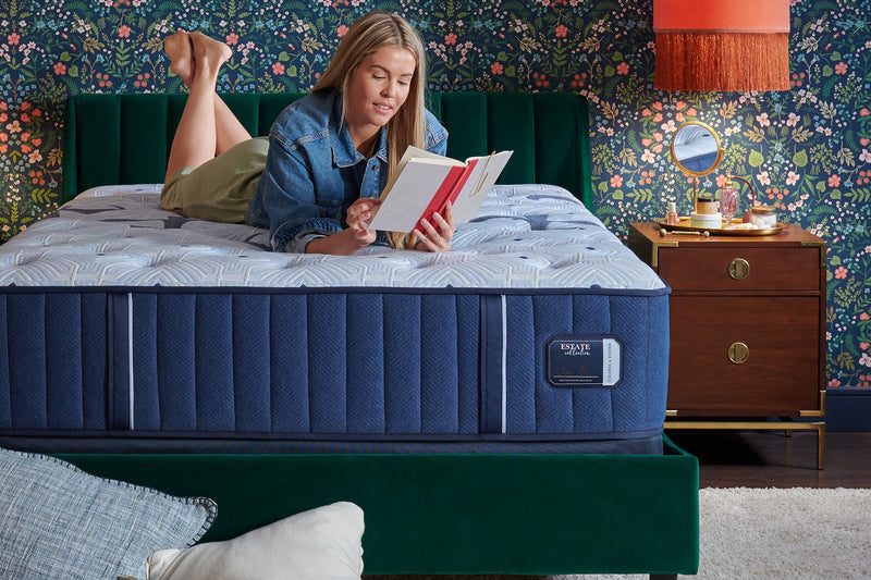 Stearns & Foster® Estate Mattress Lifestyle