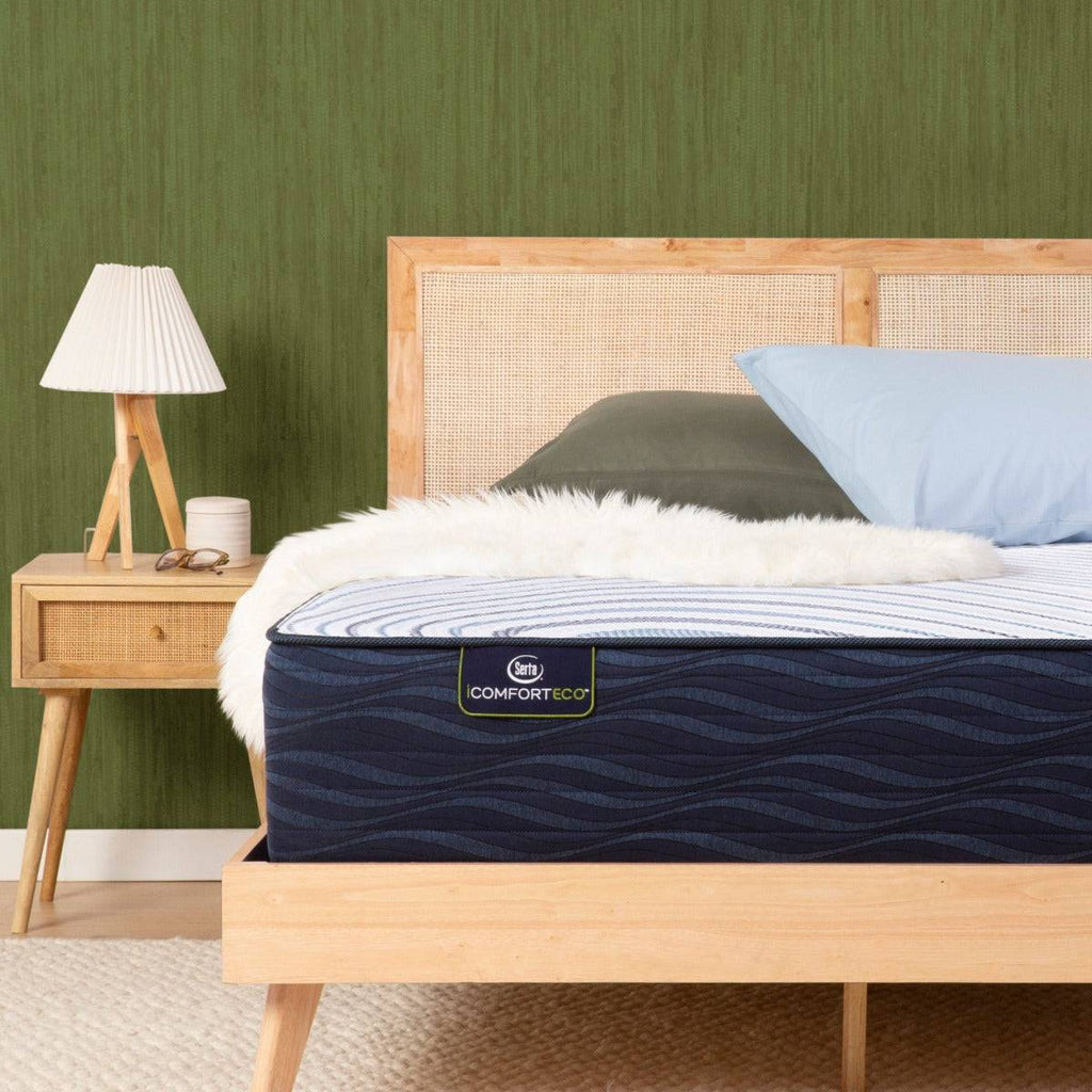 iComfort Mattress S40HD ECO Plush Hybrid, front view - Fosters Mattress